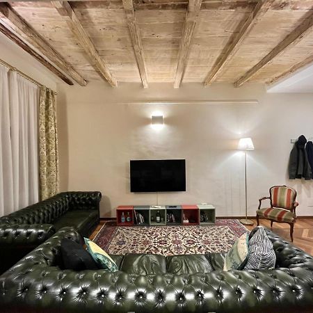 Lovely 1 Bedroom Apartment Nearby Piazza Maggiore Bolonha Exterior foto